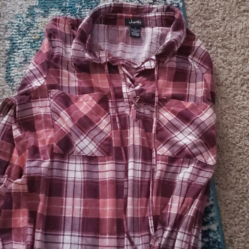 Blouse - Picture 2 of 3